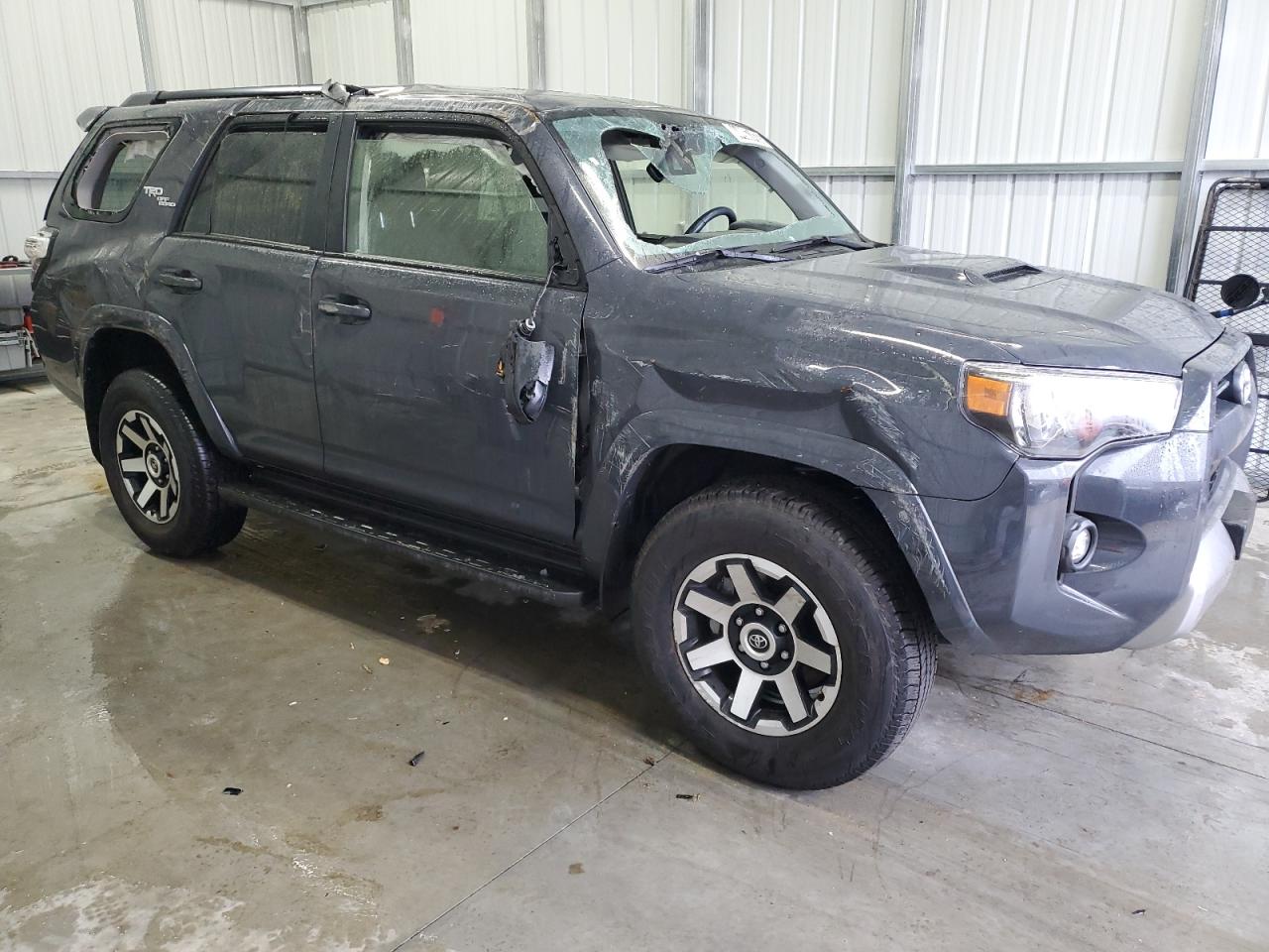 2024 TOYOTA 4RUNNER SR5/SR5 PREMIUM VIN:JTEPU5JR5R6268528