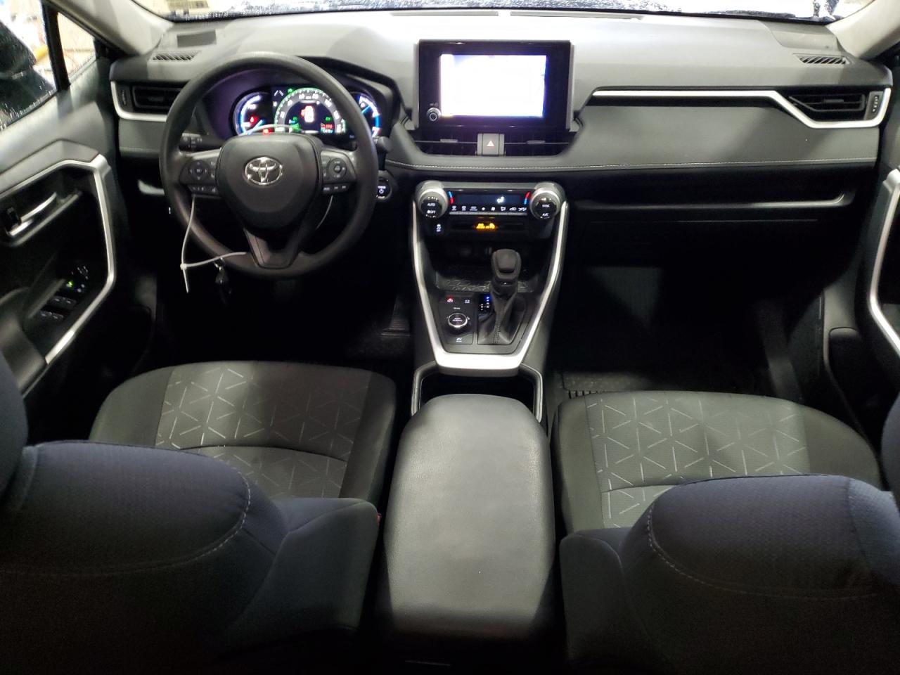 2024 TOYOTA RAV4 XLE VIN:4T3RWRFV7RU147129