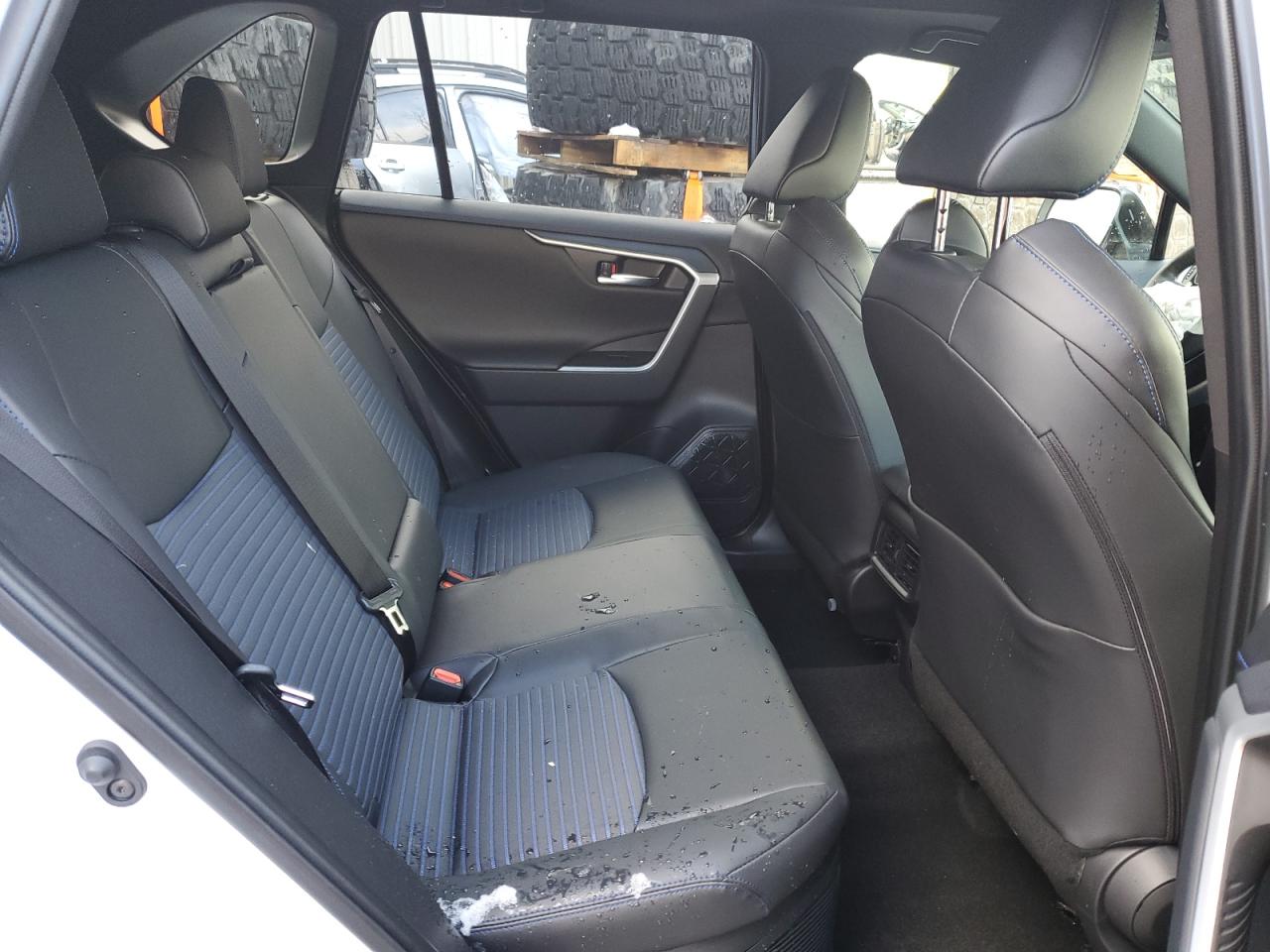 2024 TOYOTA RAV4 XSE VIN:JTME6RFV3RJ059076