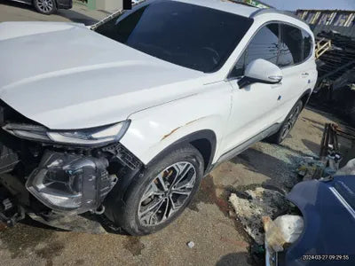 2018 Hyundai Santa FE VIN: