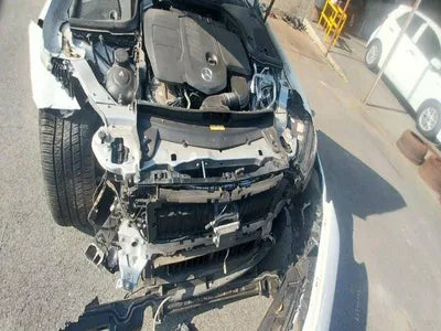 2022 Mercedes-Benz E 220 VIN: