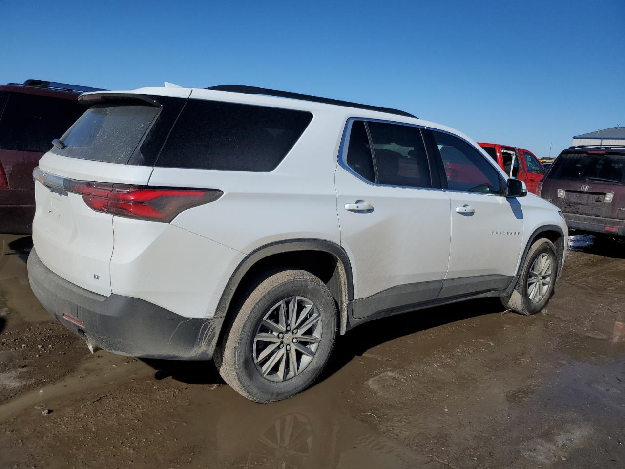 2023 CHEVROLET TRAVERSE LT VIN:1GNEVGKW6PJ273036