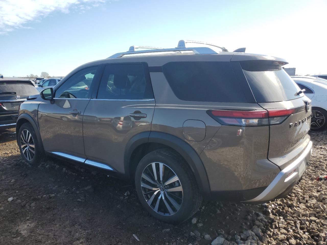 2023 NISSAN PATHFINDER PLATINUM VIN:5N1DR3DJ8PC252840