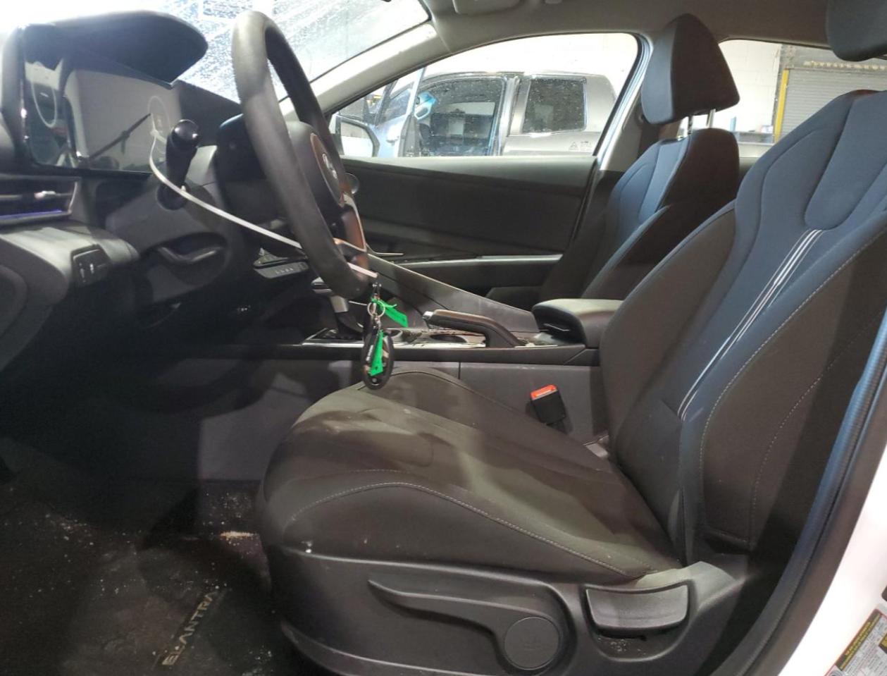 2024 HYUNDAI ELANTRA SEL VIN:KMHLM4DG6RU681721