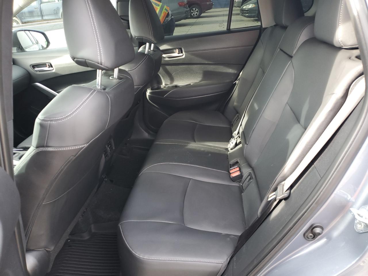 2022 TOYOTA COROLLA CROSS XLE VIN:7MUDAAAG9NV011721