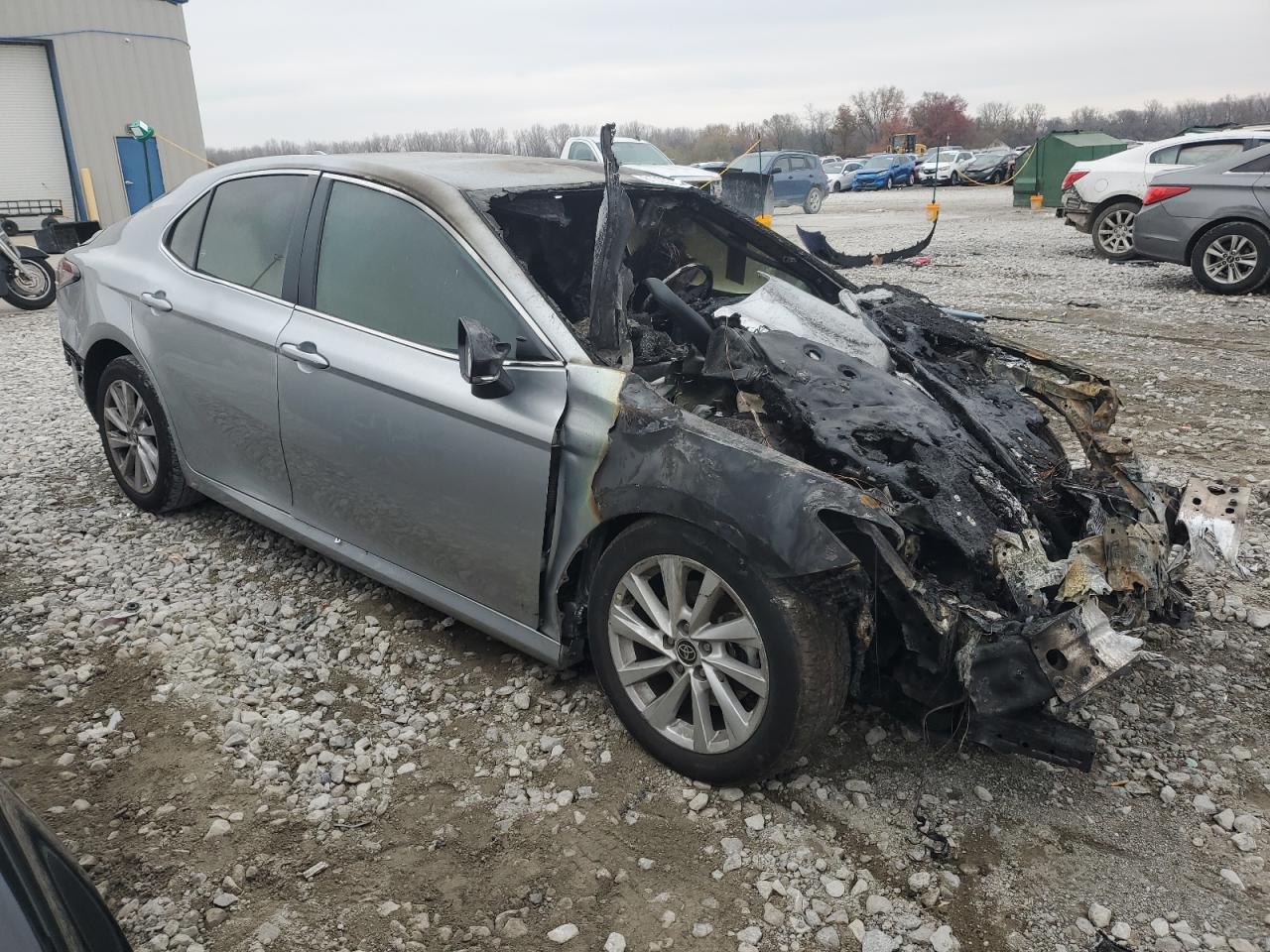 2022 TOYOTA CAMRY LE VIN:4T1R11AK3NU058741