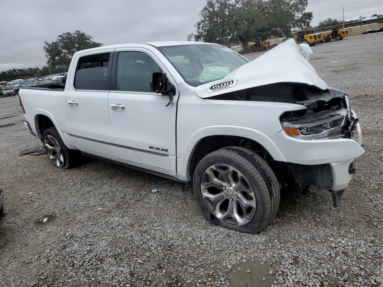 2022 RAM 1500 LIMITED VIN:1C6SRFHM2NN161007
