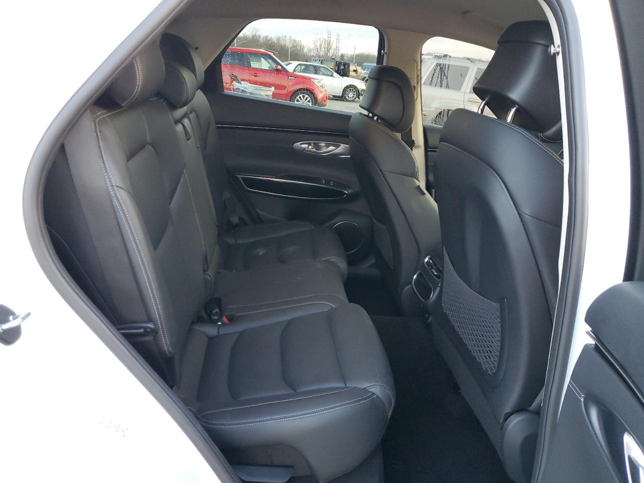 2022 GENESIS GV70 BASE VIN:KMUMADTB7NU024005