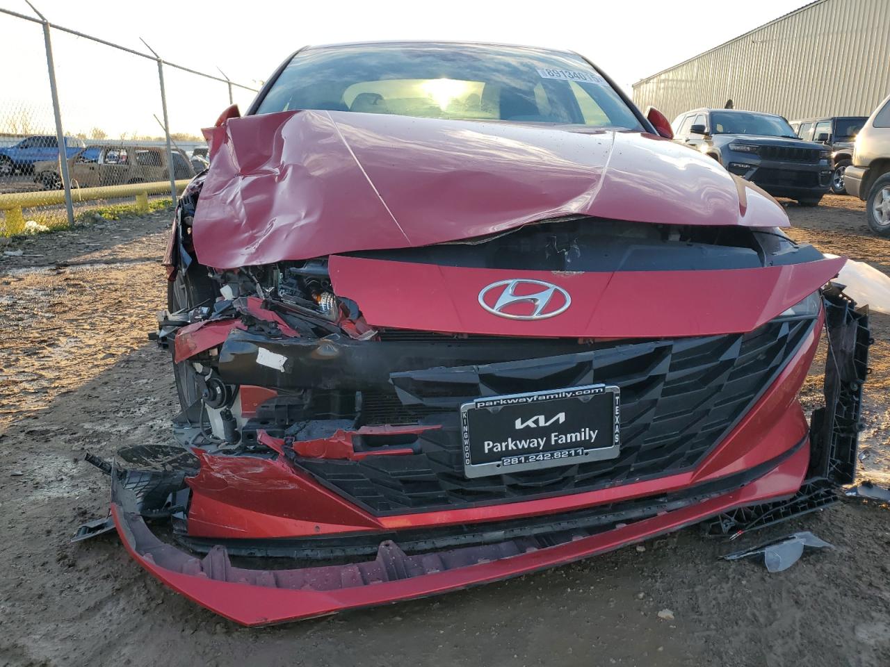 2022 HYUNDAI ELANTRA SEL VIN:5NPLM4AG7NH076197