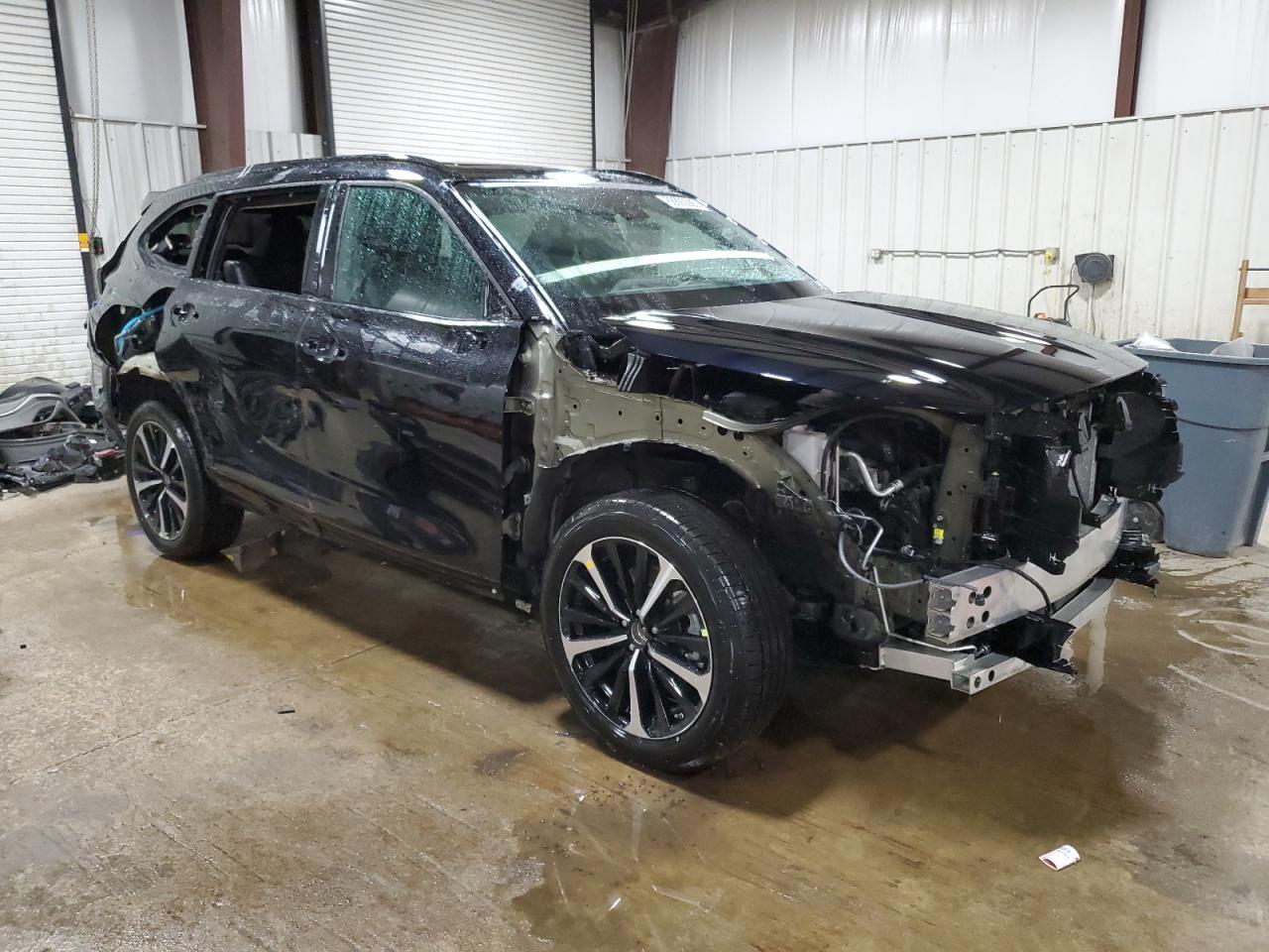 2022 TOYOTA HIGHLANDER XSE VIN:5TDLZRBH7NS184271