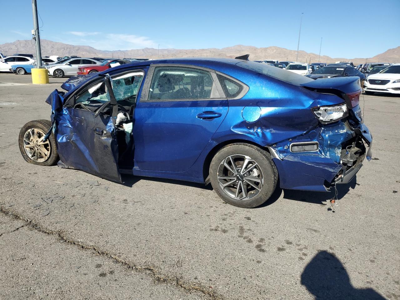 2023 KIA FORTE LX VIN:3KPF24AD9PE578872