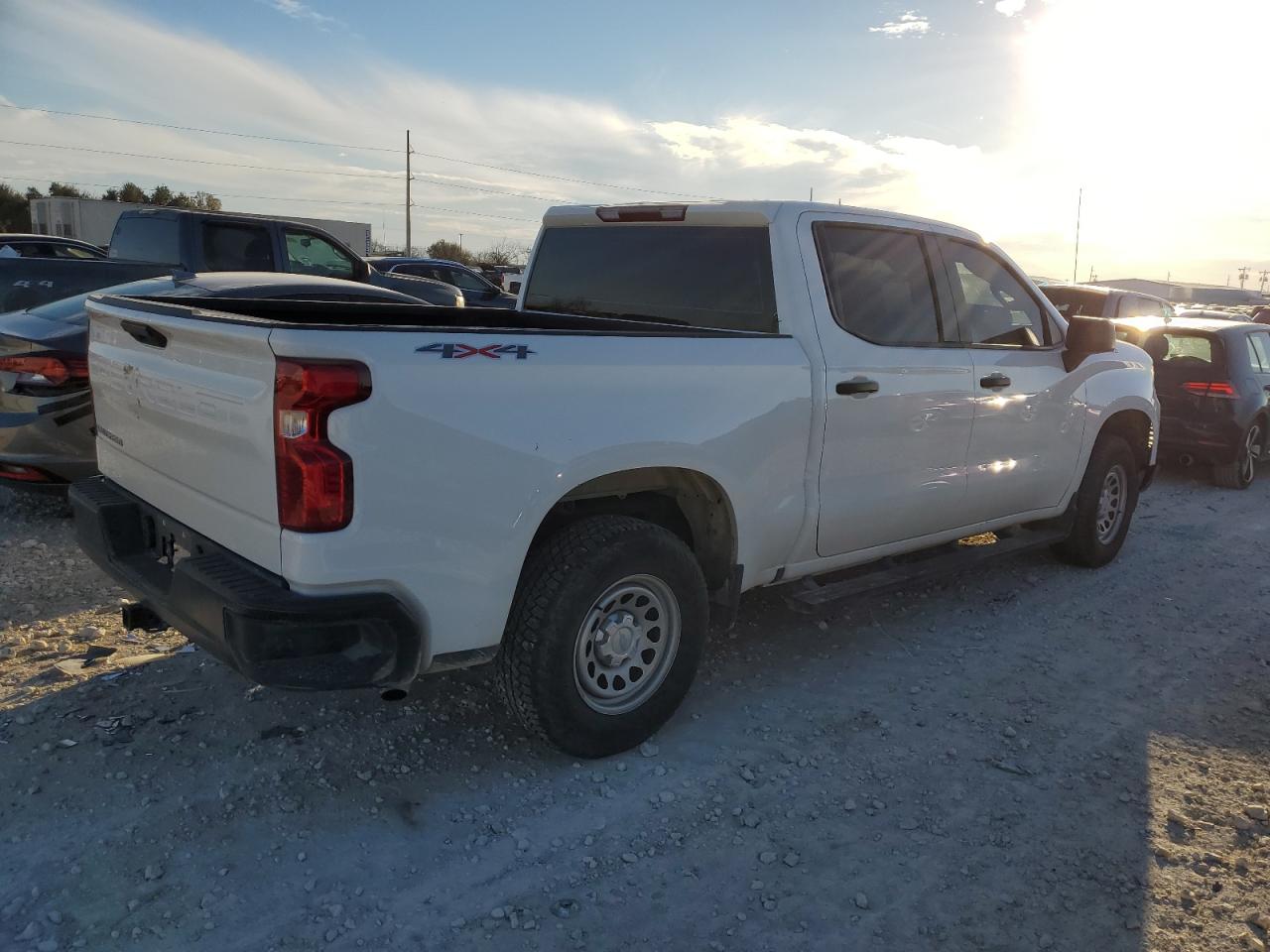 2024 CHEVROLET SILVERADO K1500 VIN:1GCUDAED3RZ283302