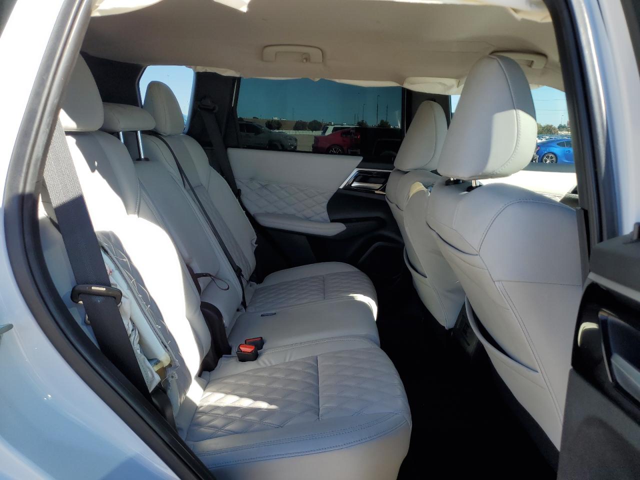 2022 MITSUBISHI OUTLANDER SEL VIN:JA4J3VA83NZ091498