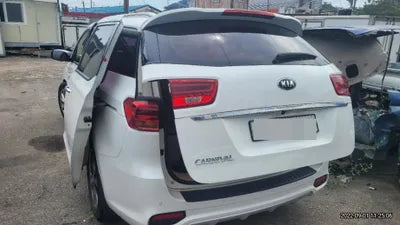 2018 Kia Carnival VIN: