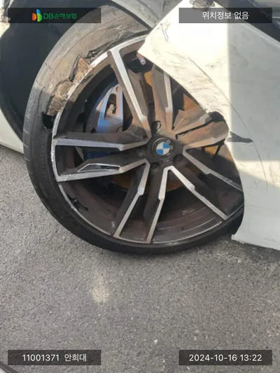 2022 BMW Z4 WBAHF7104NWX77565 VIN:WBAHF7104NWX77565