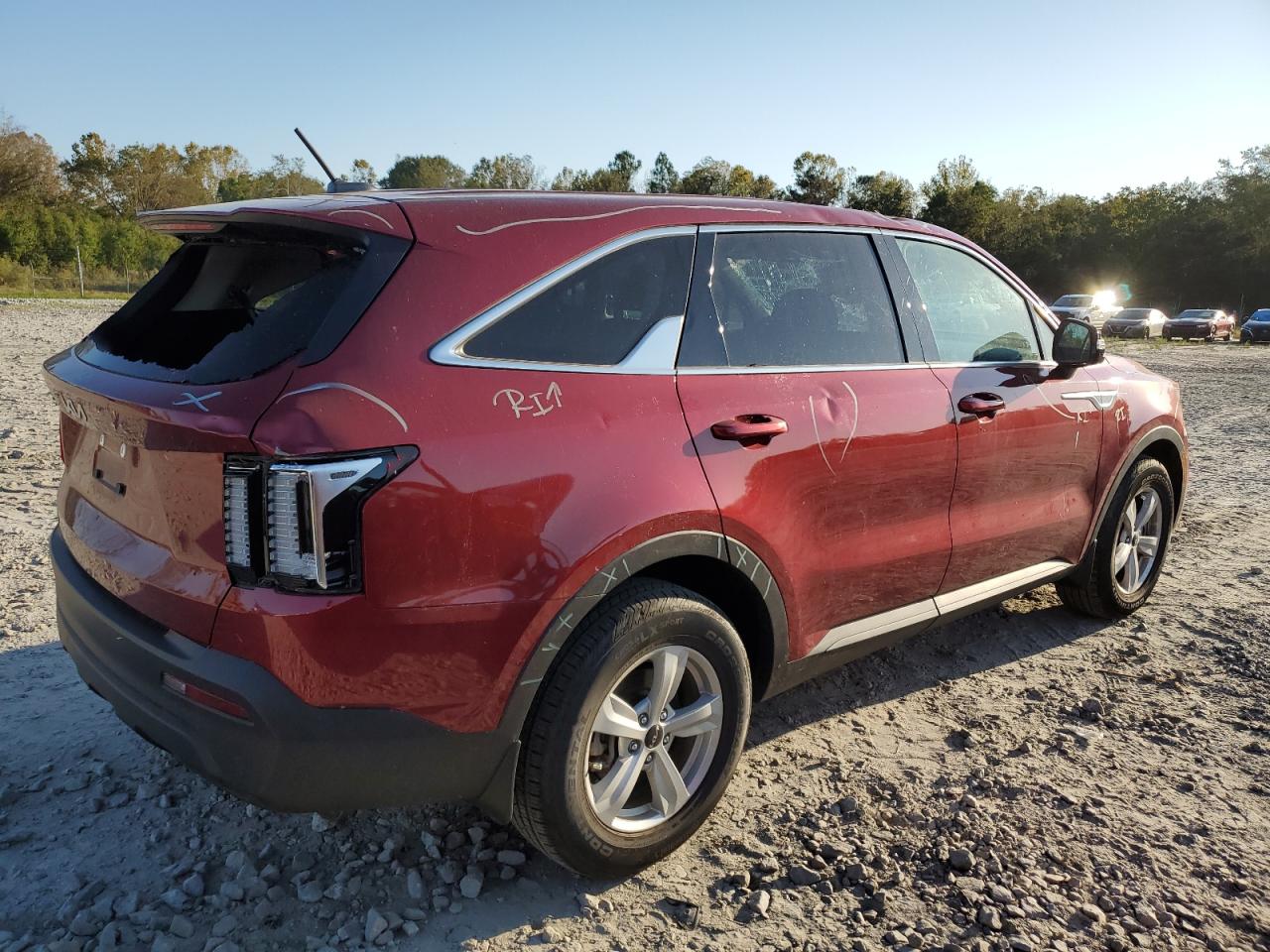 2023 KIA SORENTO LX VIN:5XYRG4LC7PG240473