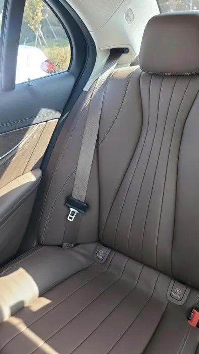 2019 Mercedes-Benz E 300 WDDZF4KB7KA585304 VIN:WDDZF4KB7KA585304