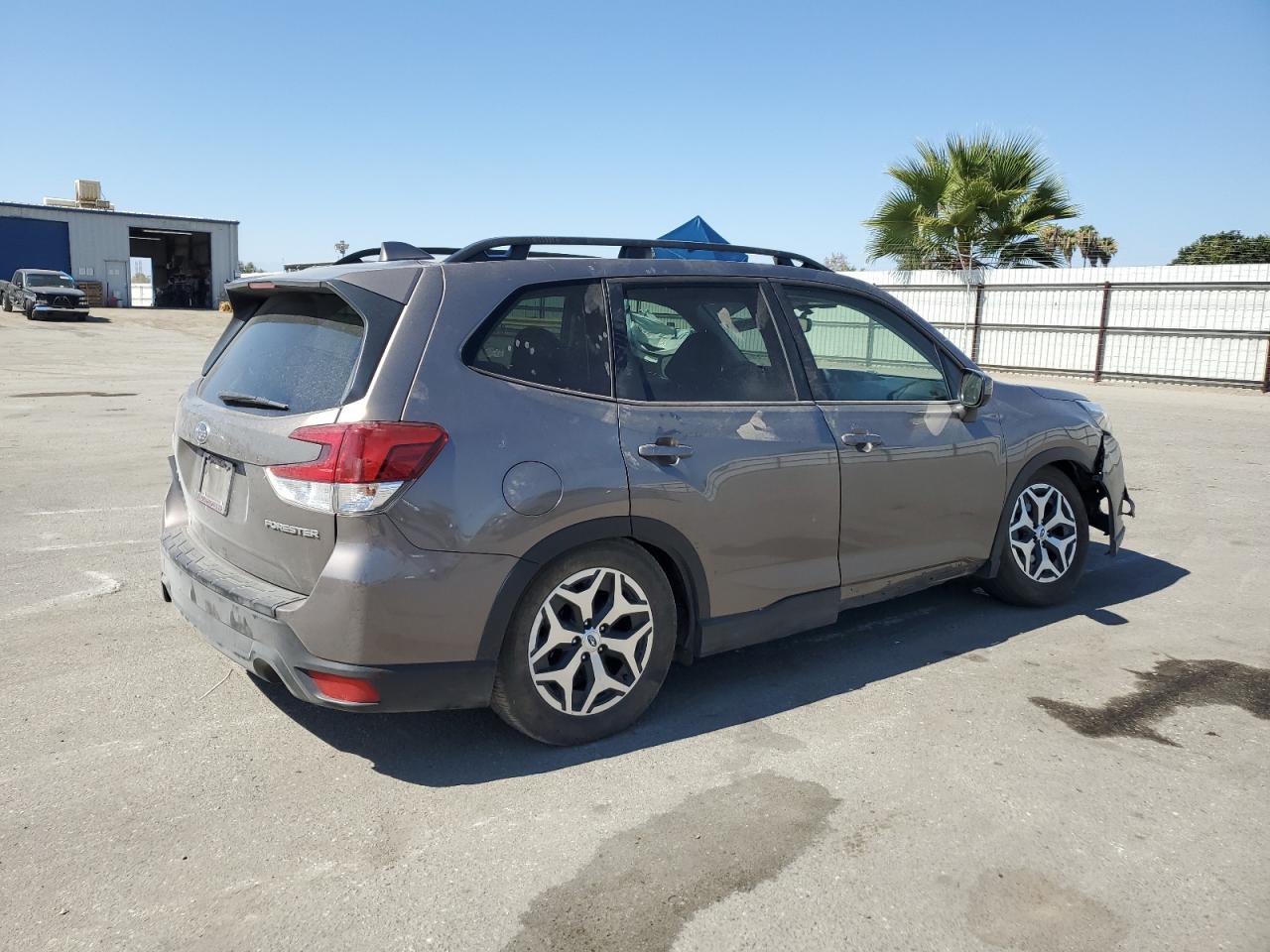 2022 SUBARU FORESTER PREMIUM VIN:JF2SKAEC6NH483273