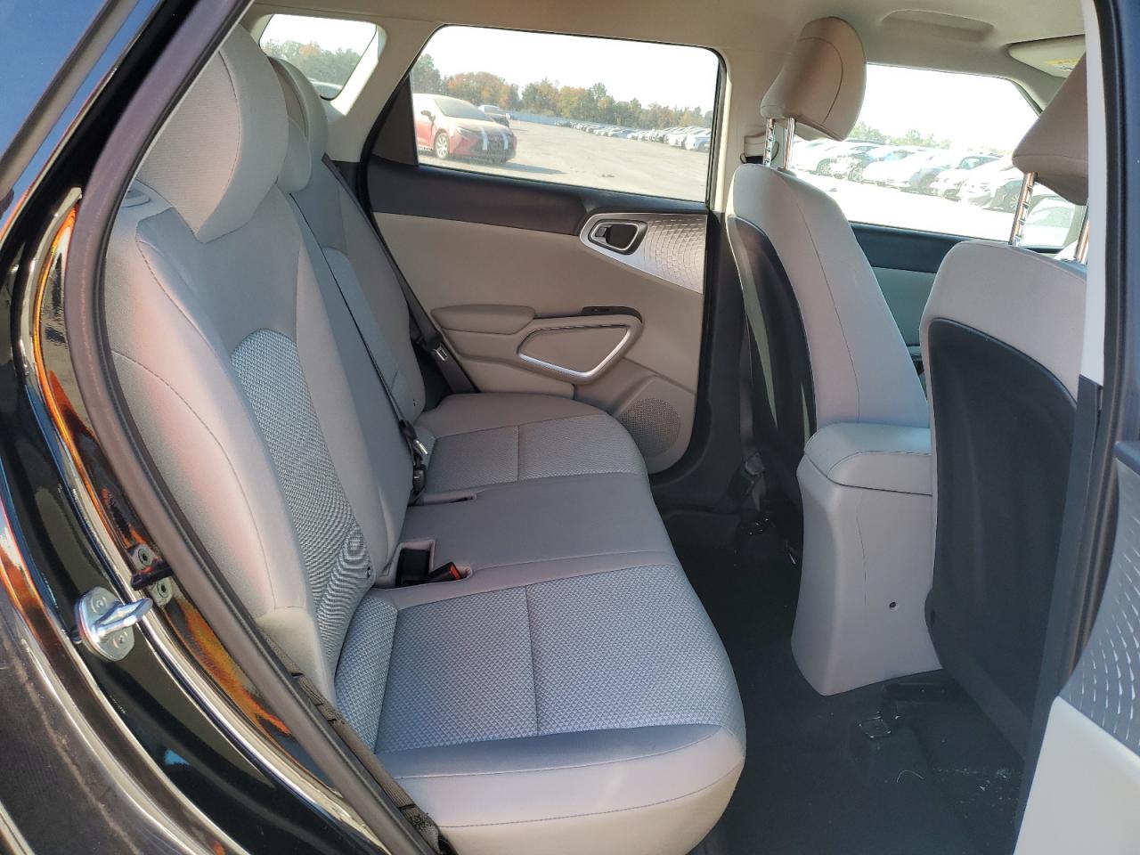 2022 KIA SOUL LX VIN:KNDJ23AU2N7184051