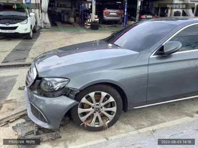 2018 Mercedes-Benz E 220 WDDZF0FB9JA468065 VIN:WDDZF0FB9JA468065