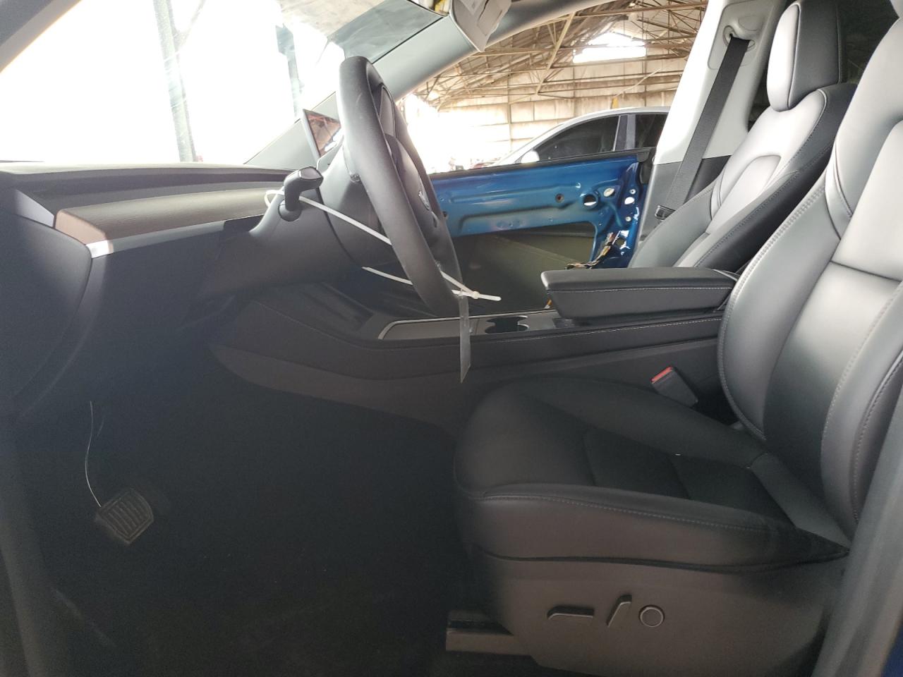 2023 TESLA MODEL Y  VIN:7SAYGDEE0PA203265