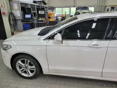 2017 Ford Mondeo WF0DXXWPCHGS23396 VIN:WF0DXXWPCHGS23396