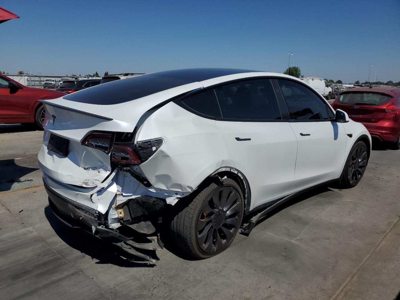 2023 TESLA MODEL Y  VIN:7SAYGDEF6PF843749