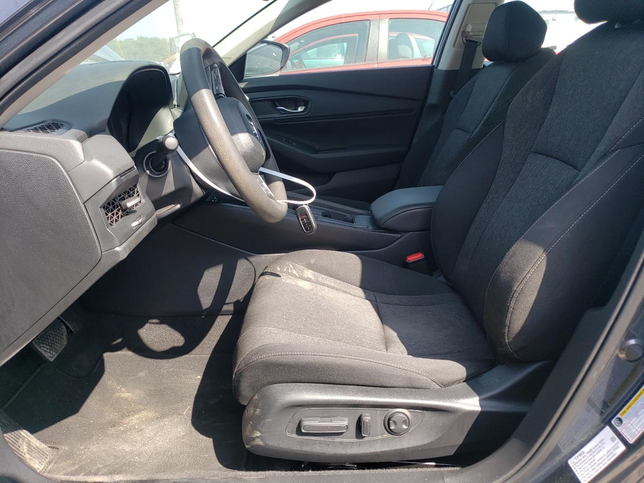 2024 HONDA ACCORD EX VIN:1HGCY1F37RA034992