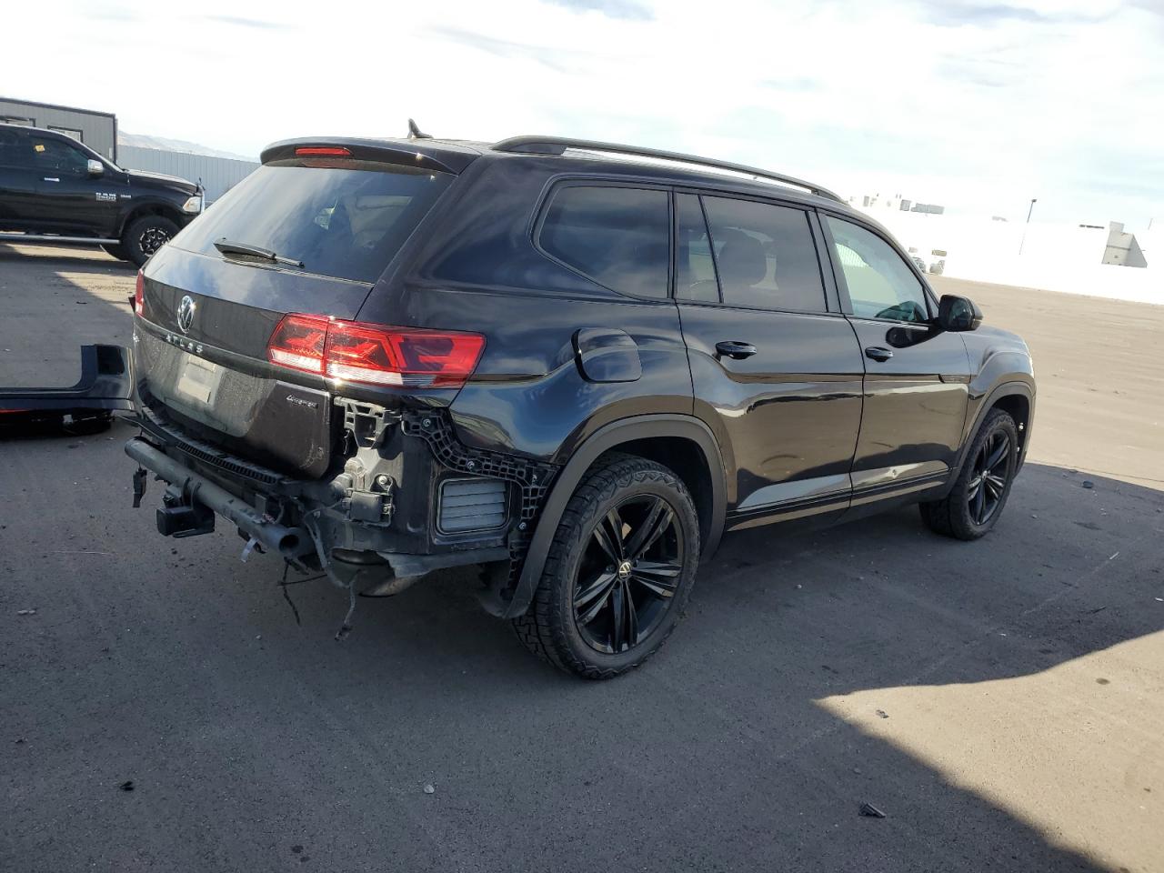 2023 VOLKSWAGEN ATLAS SEL R-LINE VIN:1V2SR2CA3PC516892