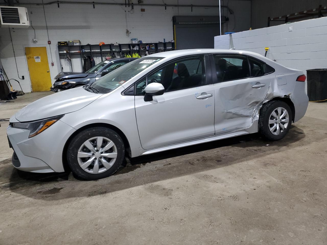 2022 TOYOTA COROLLA LE VIN:5YFEPMAE6NP297078