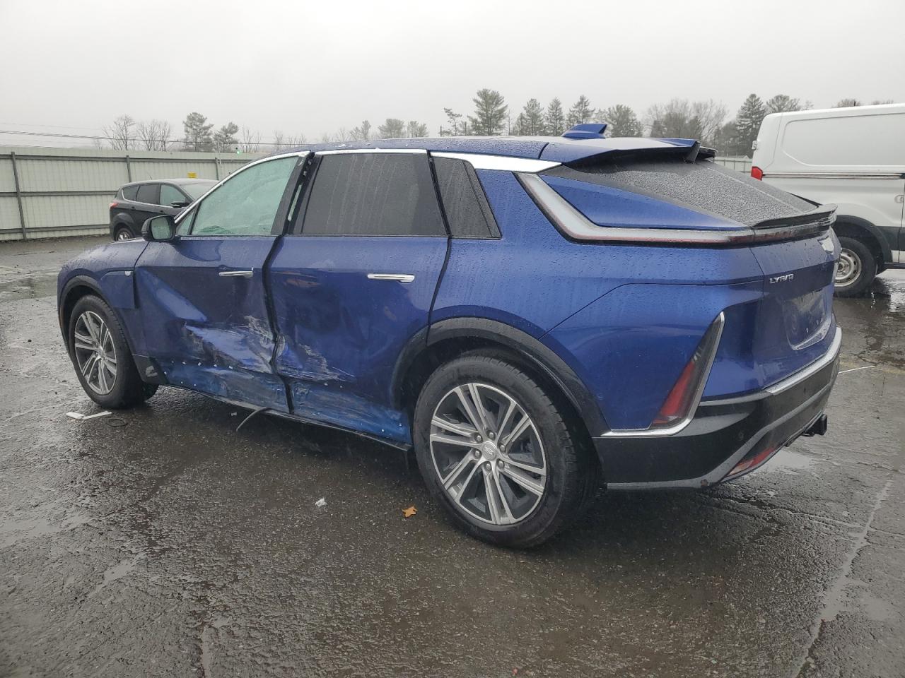 2024 CADILLAC LYRIQ LUXURY VIN:1GYKPPRL2RZ109198