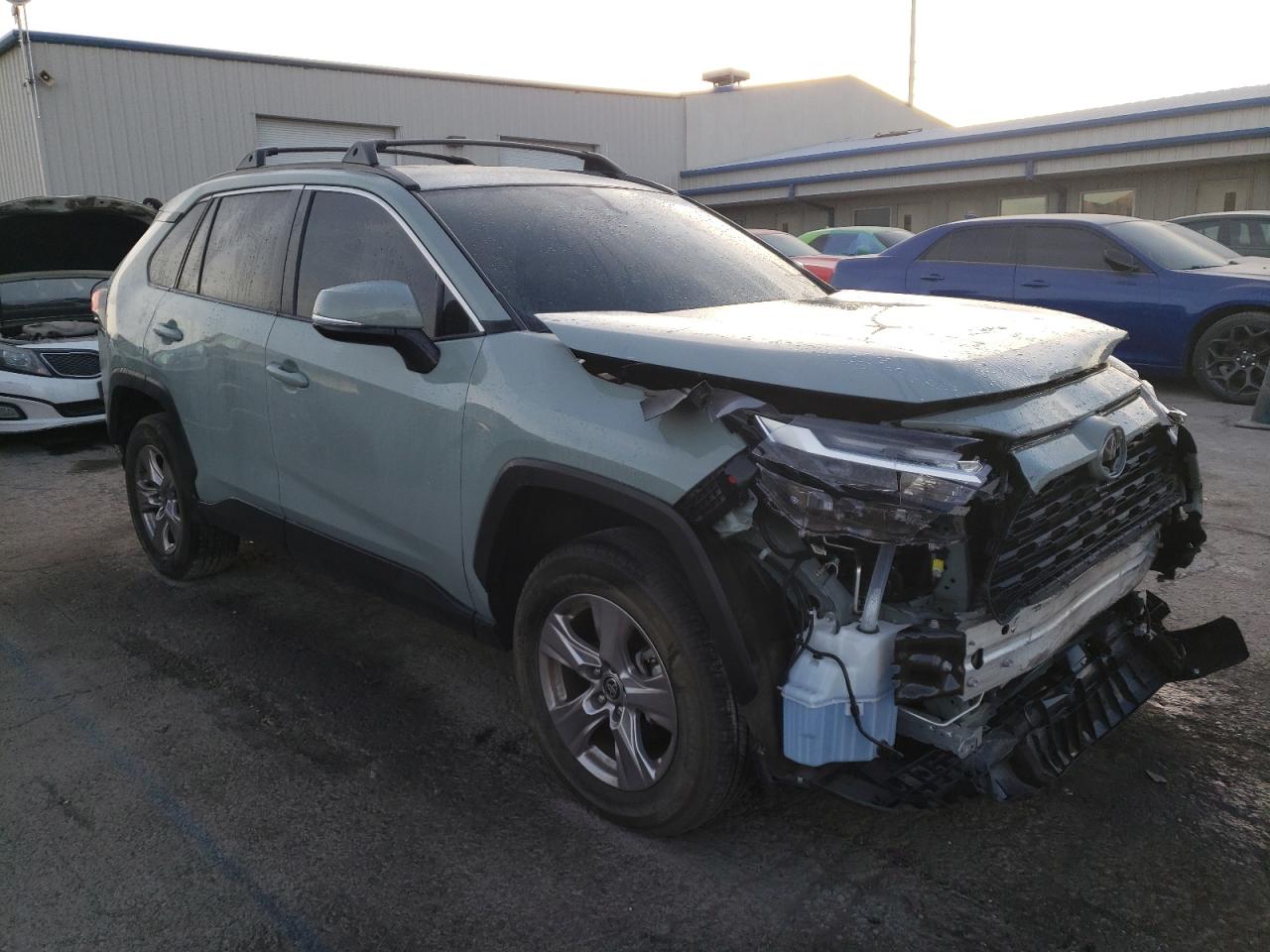 2022 TOYOTA RAV4 XLE VIN:2T3P1RFV0NW280976