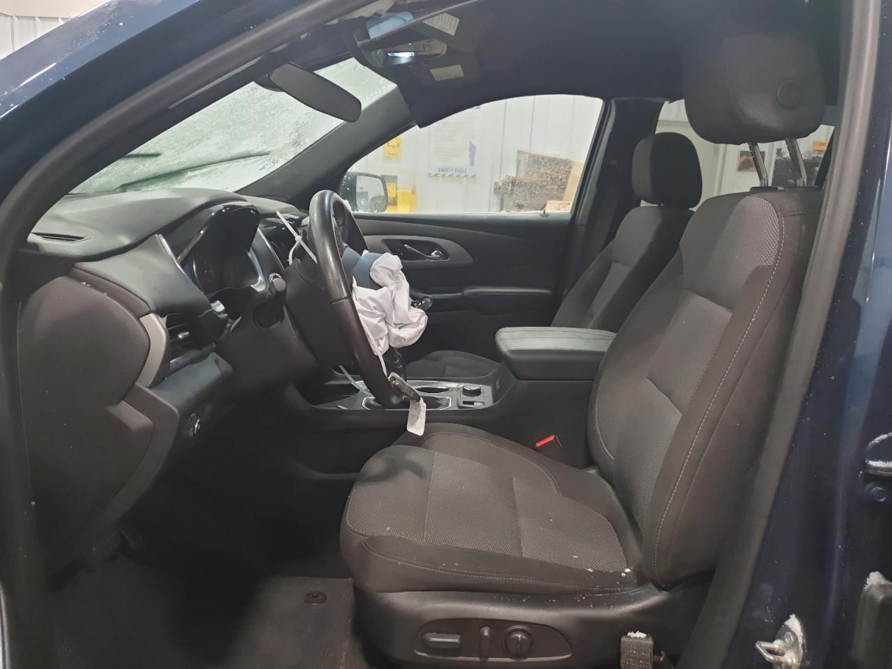 2022 CHEVROLET TRAVERSE LT VIN:1GNEVGKW1NJ195357