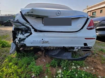 2019 Mercedes-Benz E 300 VIN: