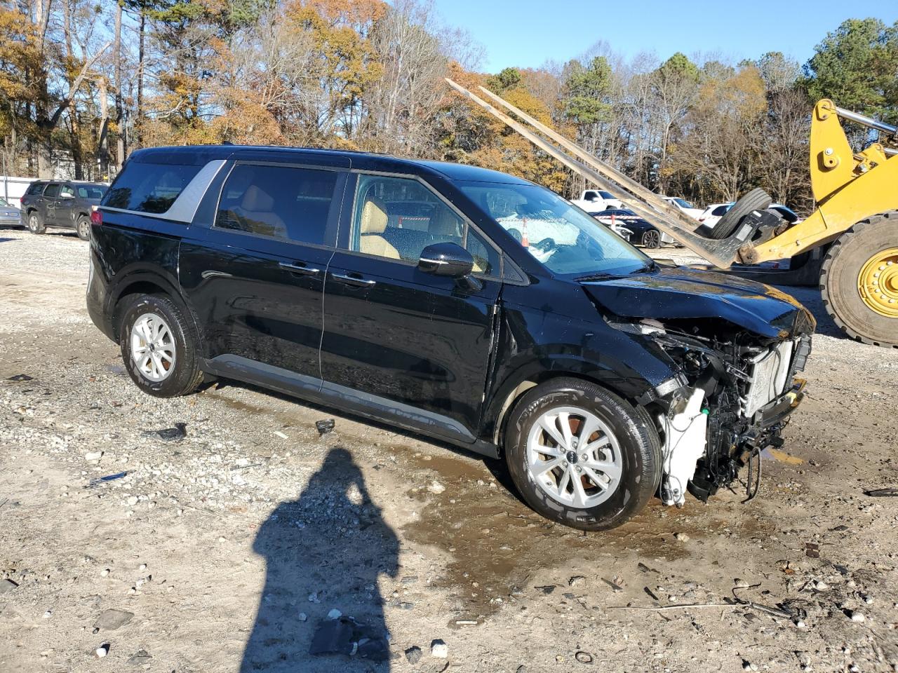 2024 KIA CARNIVAL LX VIN:KNDNB4H32R6384556