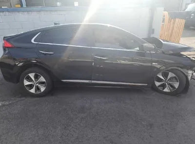 2017 Hyundai Ioniq KMHC051HFHU000646 VIN:KMHC051HFHU000646