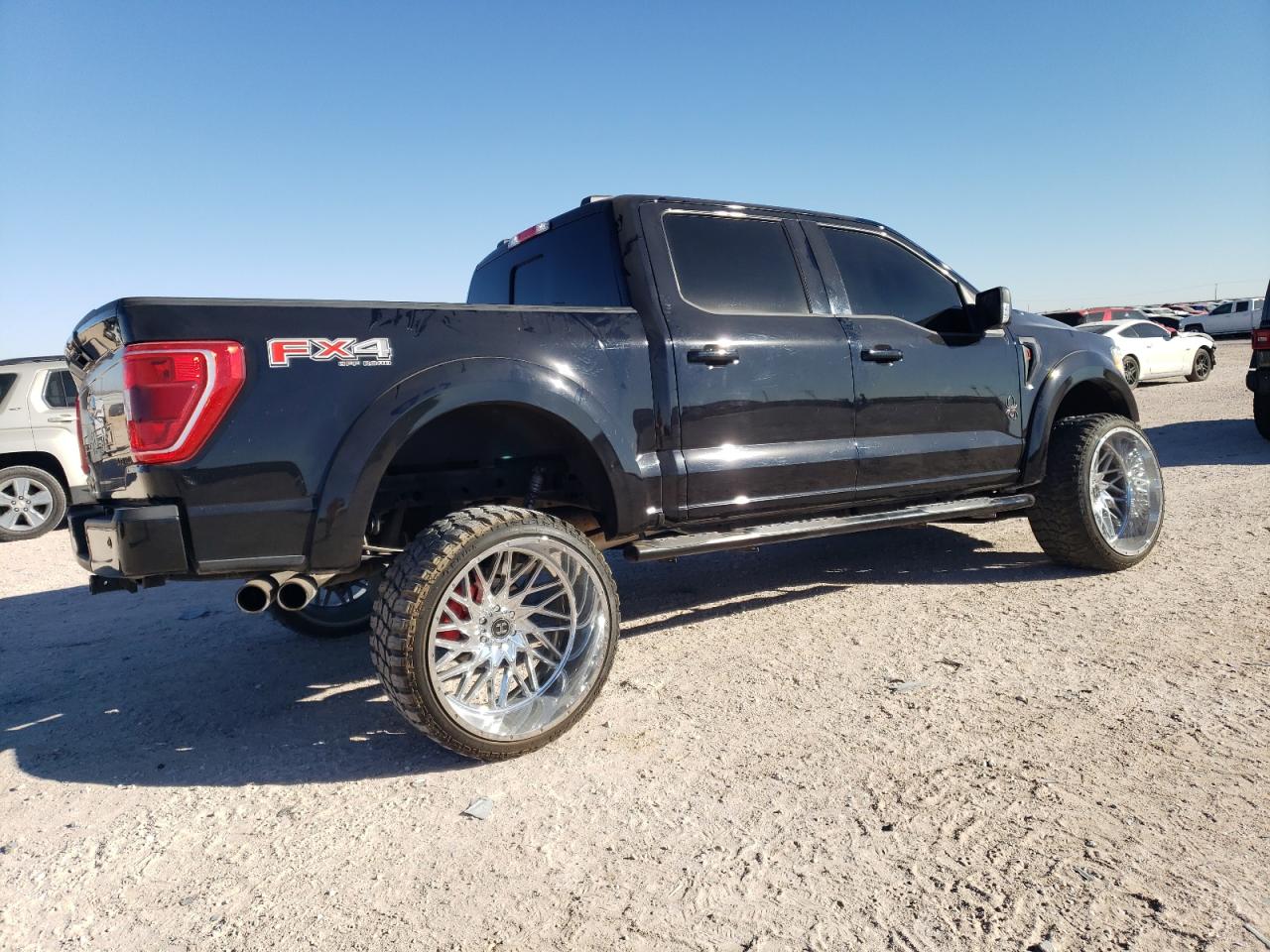 2022 FORD F150 SUPERCREW VIN:1FTFW1E52NFA81140