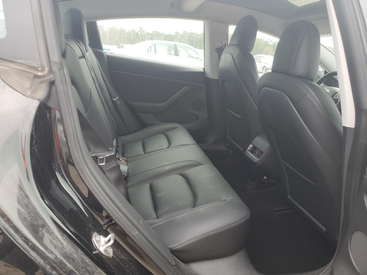 2022 TESLA MODEL 3  VIN:5YJ3E1EC1NF267857