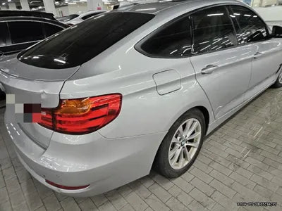 2015 BMW 320 VIN: