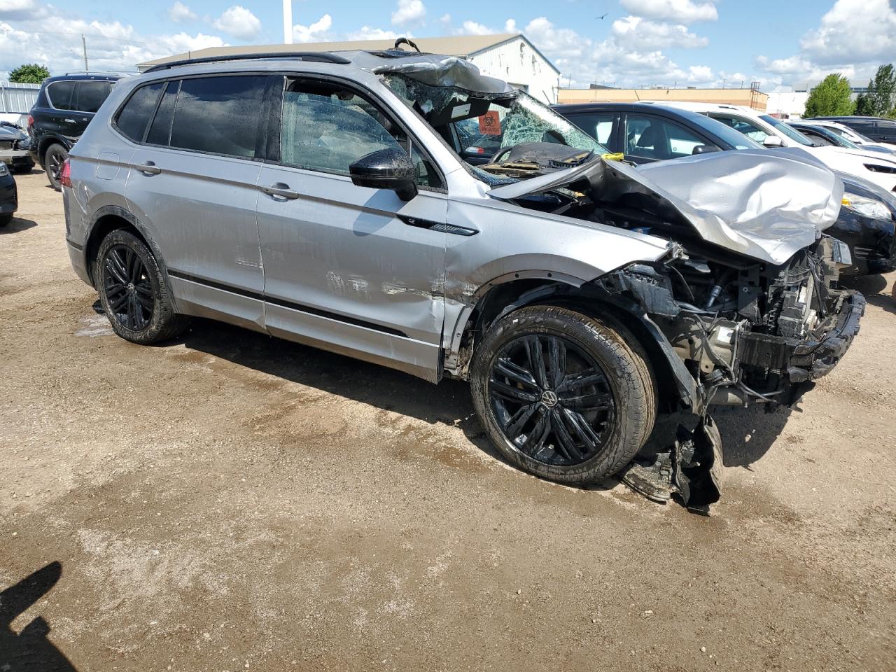 2022 VOLKSWAGEN TIGUAN SE R-LINE BLACK VIN:3VV8B7AX5NM155425