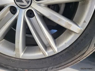 2015 Volkswagen Tiguan VIN: