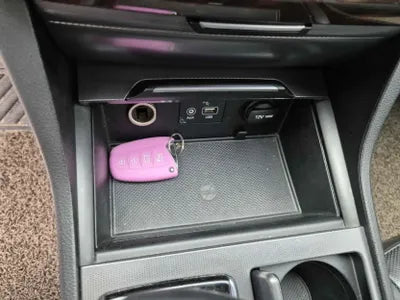 2015 Jaguar SL VIN:
