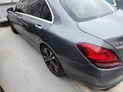 2019 Mercedes-Benz C 220 VIN: