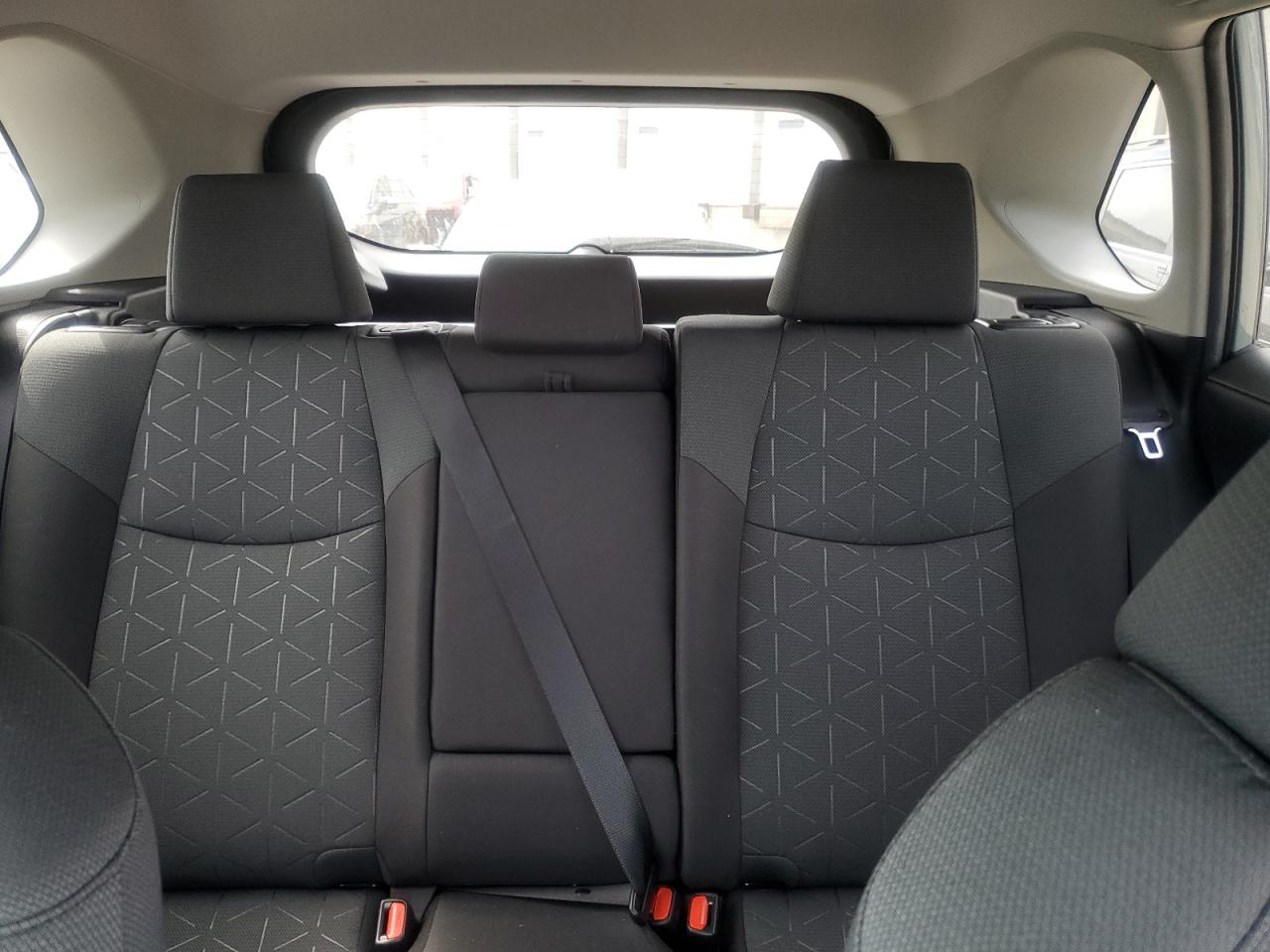 2022 TOYOTA RAV4 XLE VIN:2T3P1RFV1NW270005