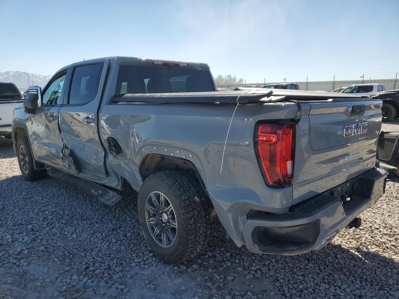2024 GMC SIERRA K1500 AT4 VIN:1GTUUEE88RZ278056