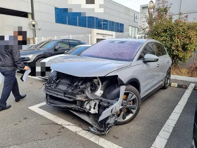 2022 Audi e-tron VIN: