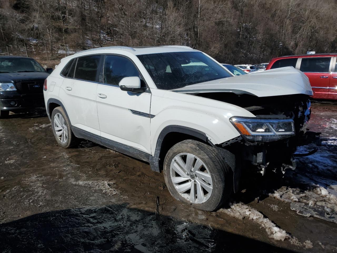 2022 VOLKSWAGEN ATLAS CROSS SPORT SE VIN:1V2KE2CA0NC214520