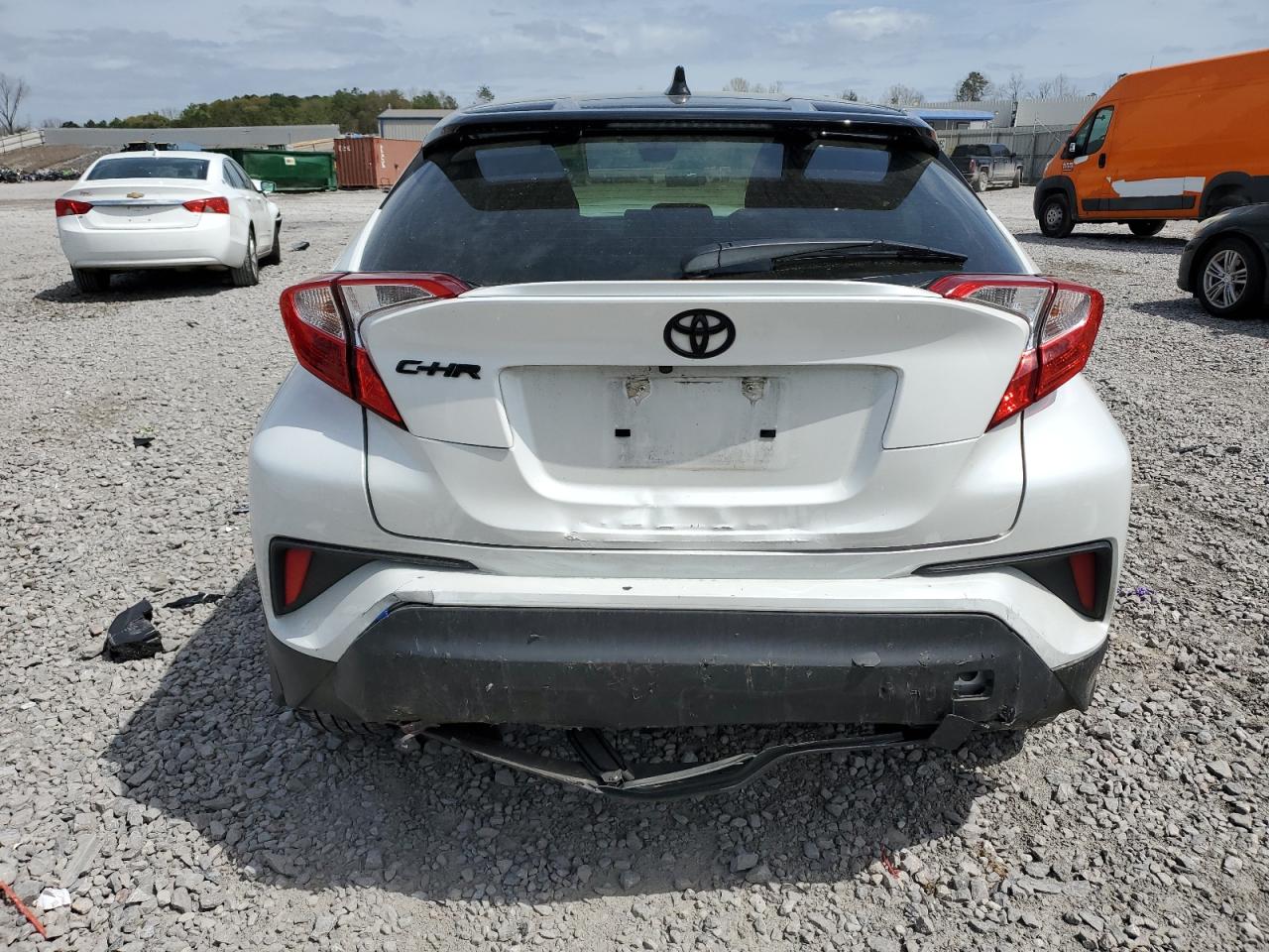 2022 TOYOTA C-HR XLE VIN:JTNKHMBX4N1133568