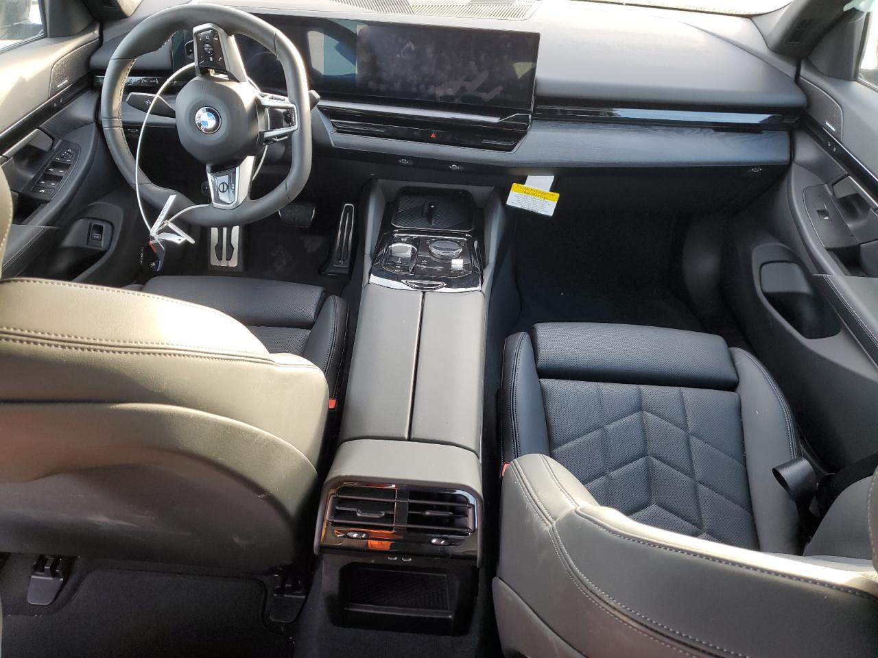 2024 BMW 530 XI VIN:WBA53FJ07RCS03474