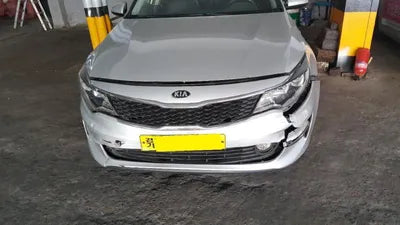 2016 Kia K5 KNAGU416BGA067586 VIN:KNAGU416BGA067586